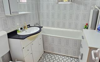 Apartament cu 2 camere, ETAJ 2, mobilat și utilat, VASLUI - zona CARTIER; - Poză 13