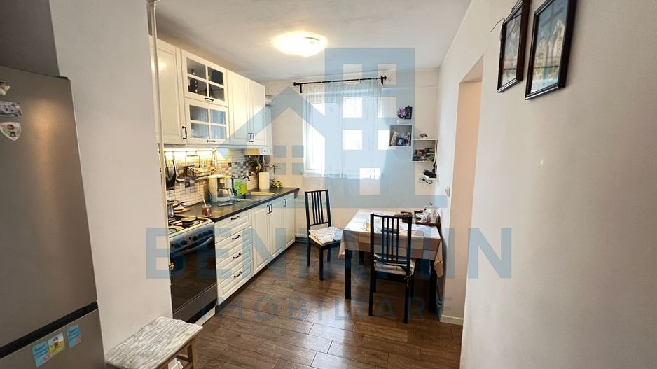 Apartament-3 Camere-Semidecomandat-65mp-Astra-Brasov - Poză 7