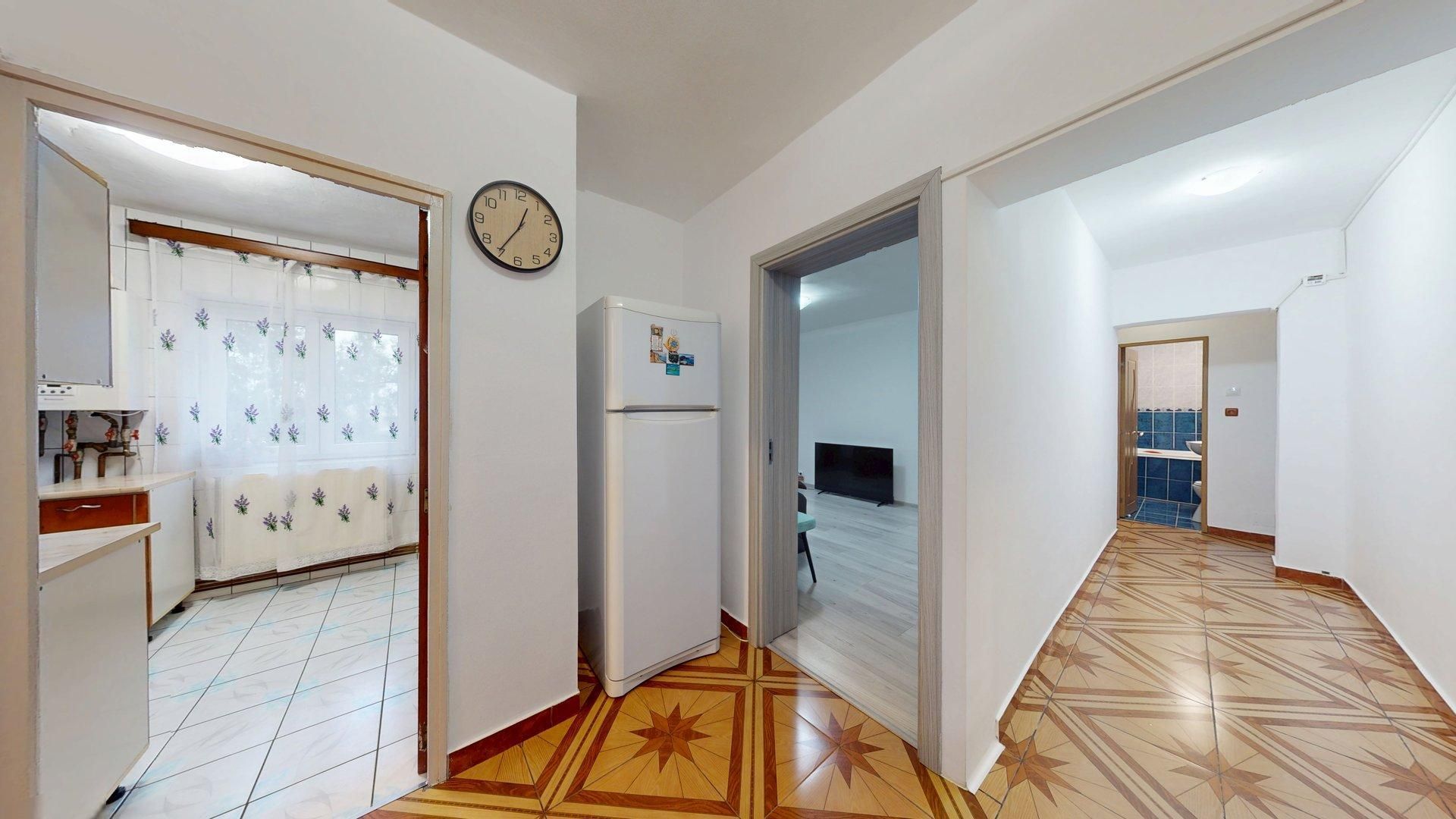 Oras PANTELIMON - Sf. Gheorghe | 3 camere | 2 bai | 1986 reabilitat - Poză 1