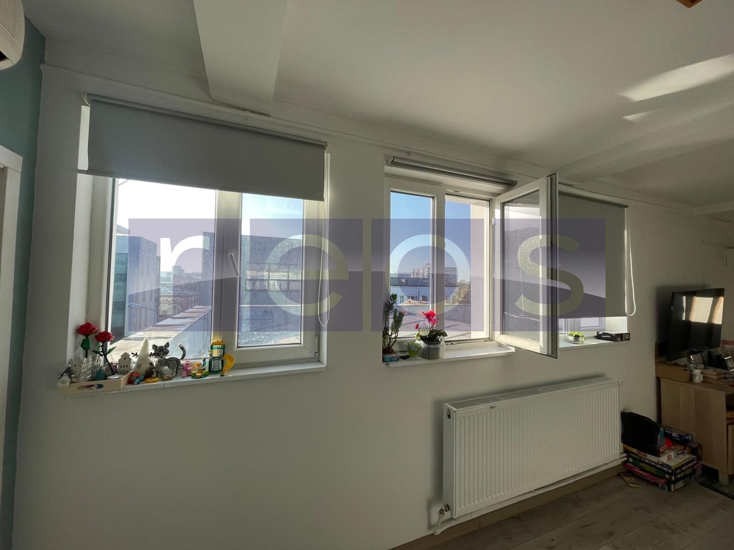 APARTAMENT 2 CAMERE 40mp TEPES VODA HALA TRAIAN CENTRALA PROPRIE TRIPLU VEDERE - Poză 3