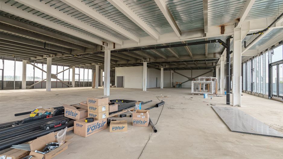 Stefanesti Center A3 Centura Spatiu 900mp cladire comerciala/birouri - Poză 11