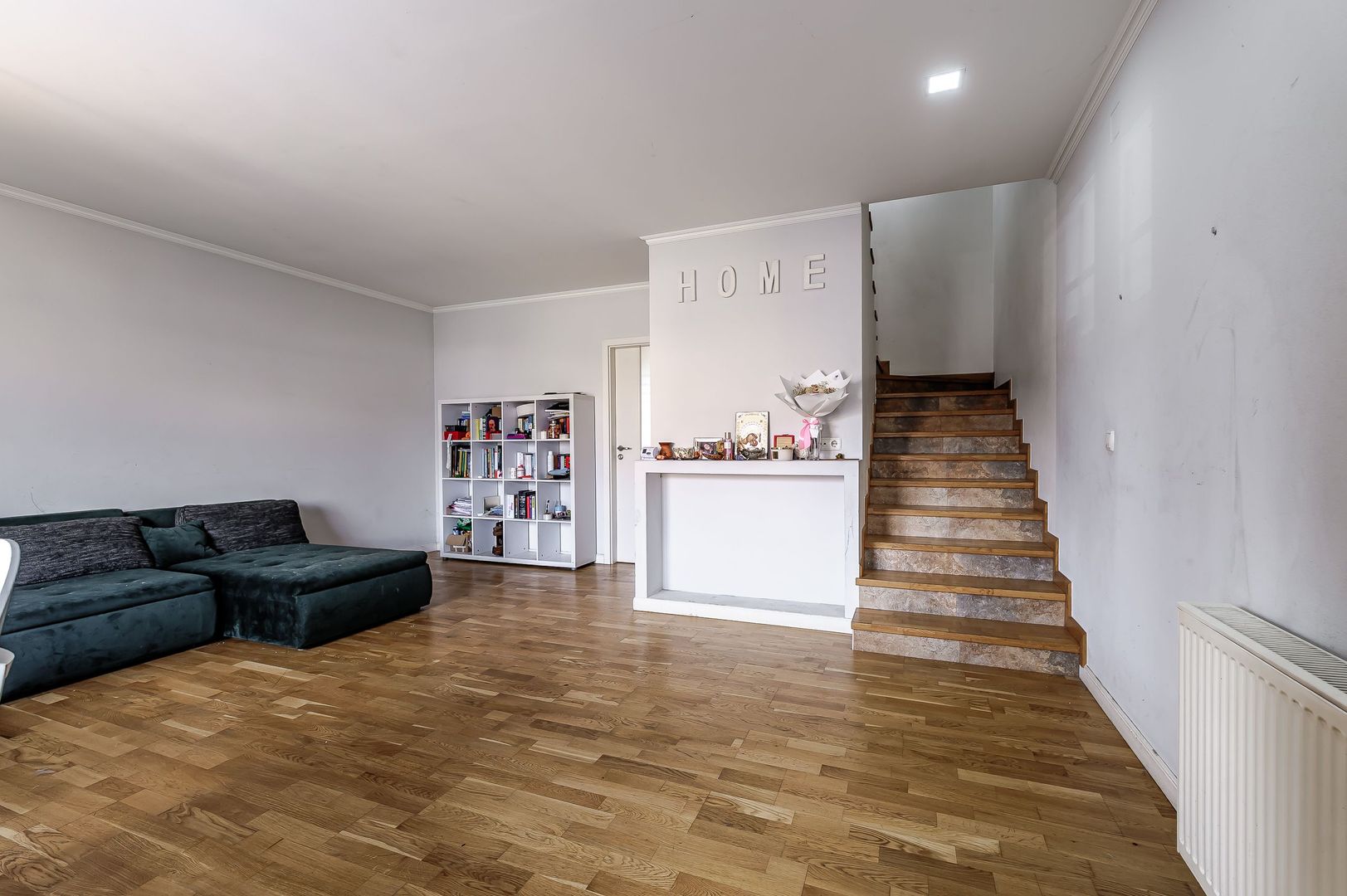 Casa spatioasa de vanzare în Bujac , 3 bai, 5 camere, super pret! - Poză 6