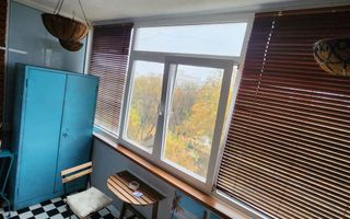 Garsoniera renovata, vedere Parcul Cismigiu, etaj 6 - Poză 2