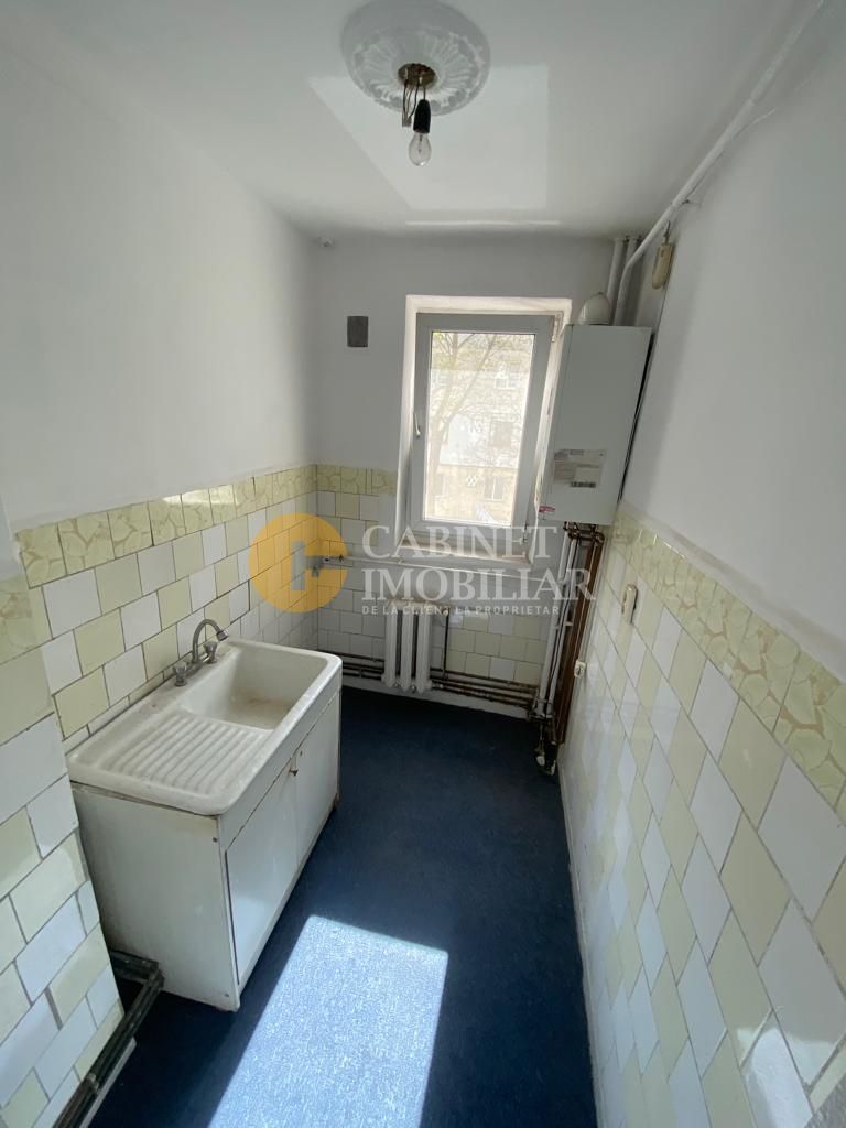 Apartament cu 2 camere pe etajul 1 in zona Alexandru cel Bun- Rond 28 - Poză 7