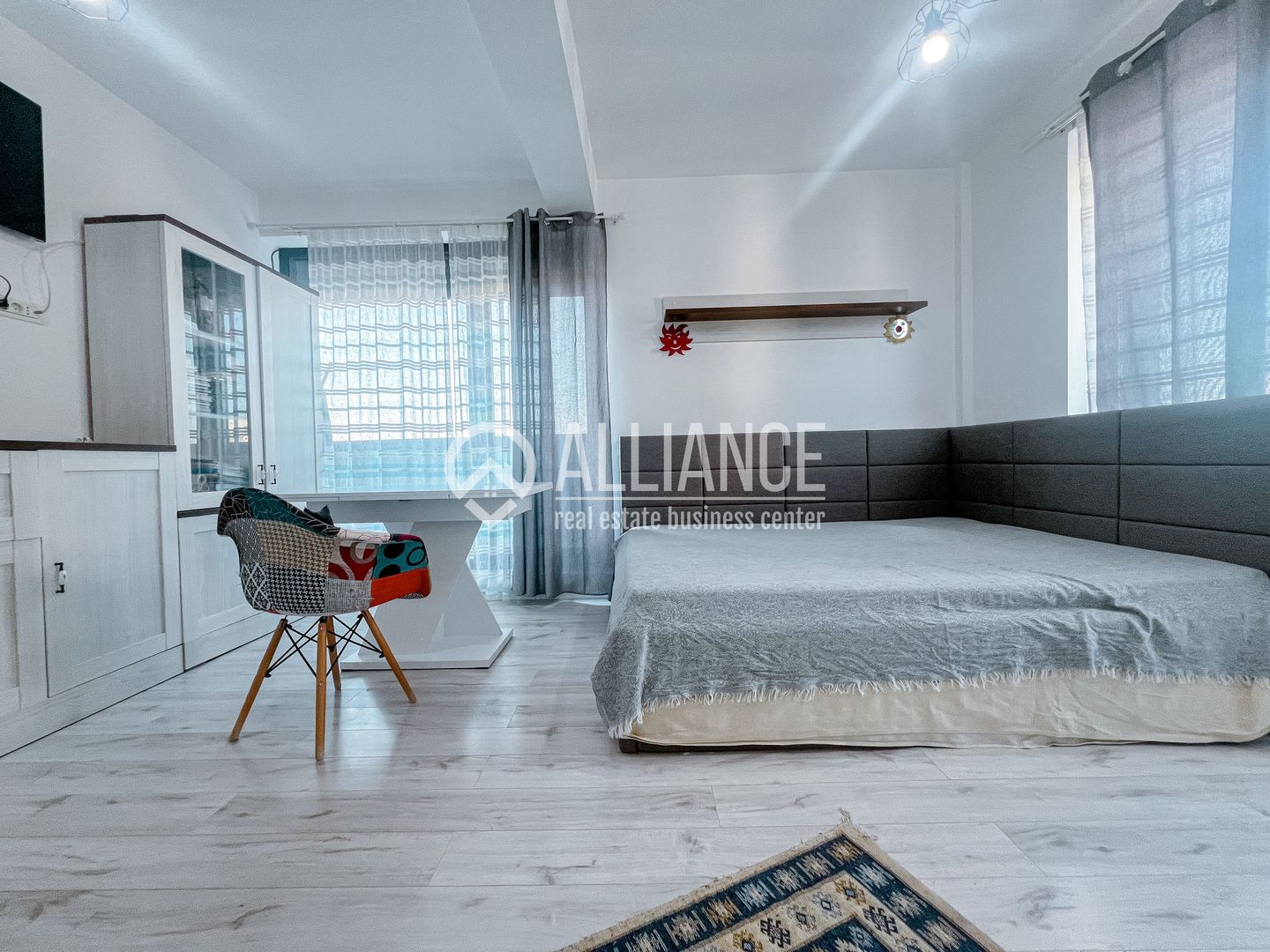 Palazu Mare(COD 05) - Apartament 3 camere| Parcare acoperită | Lac - Poză 2