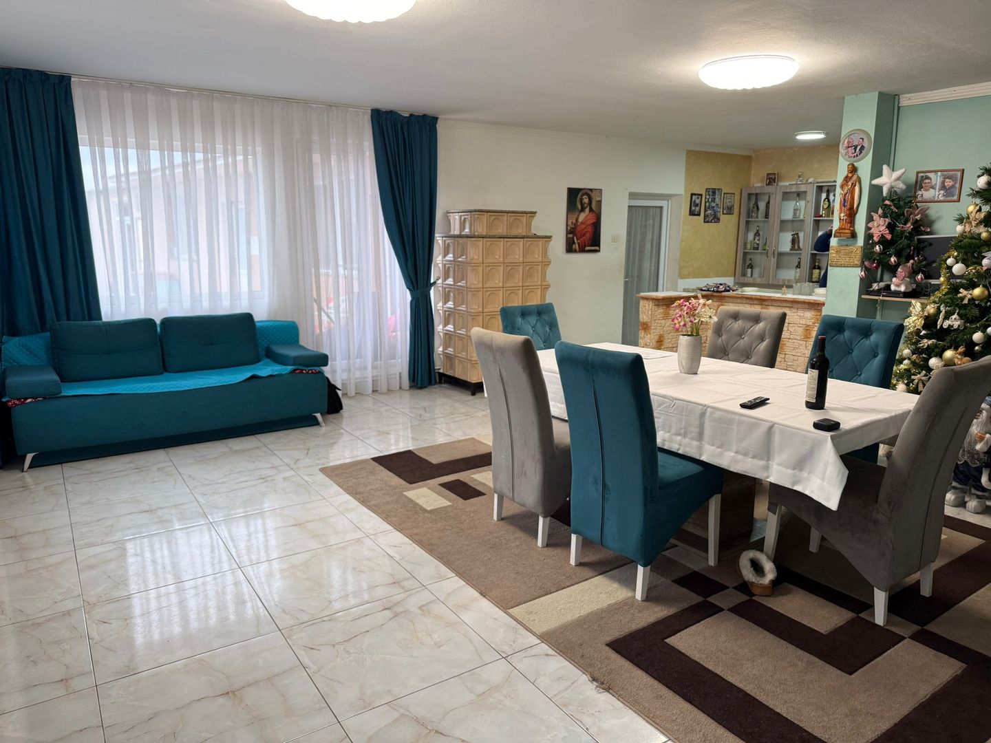 Casa spatioasa de vanzare plan parter in Osorhei - Poză 4