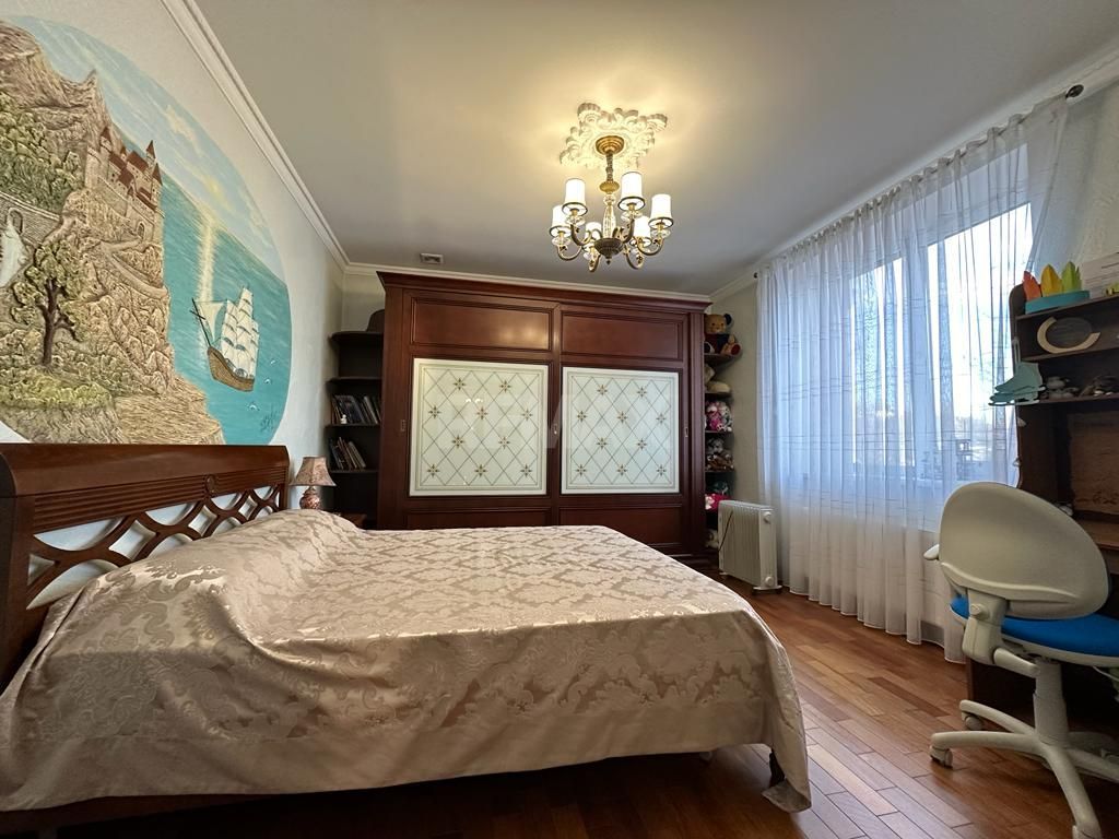 Casă în Buiucani, de vânzare, cu suprafața de 338m2. Pe teren de 14 ari. - Poză 17