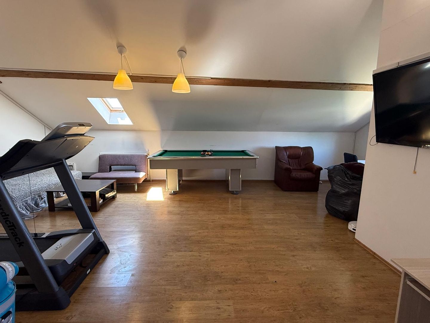 INCHIRIERE Vila tip duplex in Popesti Leordeni - Poză 25