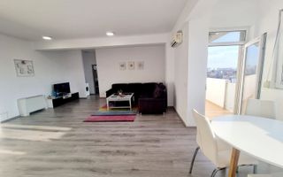 Apartament spatios  cu 2 camere  in Torontalului - Poză 2