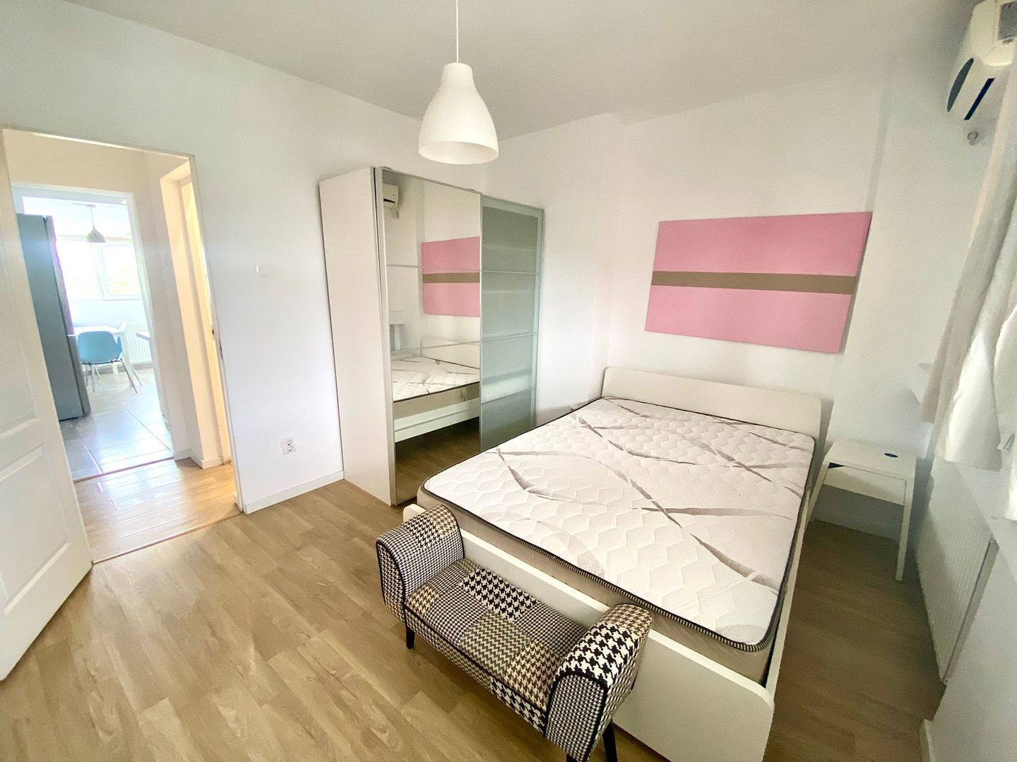 Apartament deosebit situat ultracentral | GalDan Apartments - Poză 3