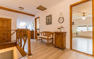 Vila de lux,  de inchiriat! Drumul Poienii! - Poză 30