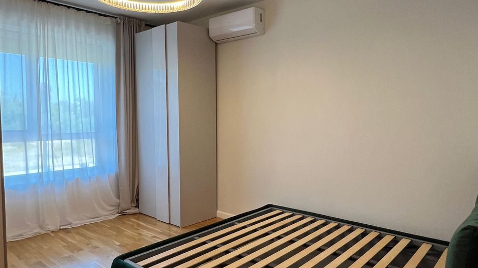 4 camere | loc de parcare cu priza electrica - Poză 4