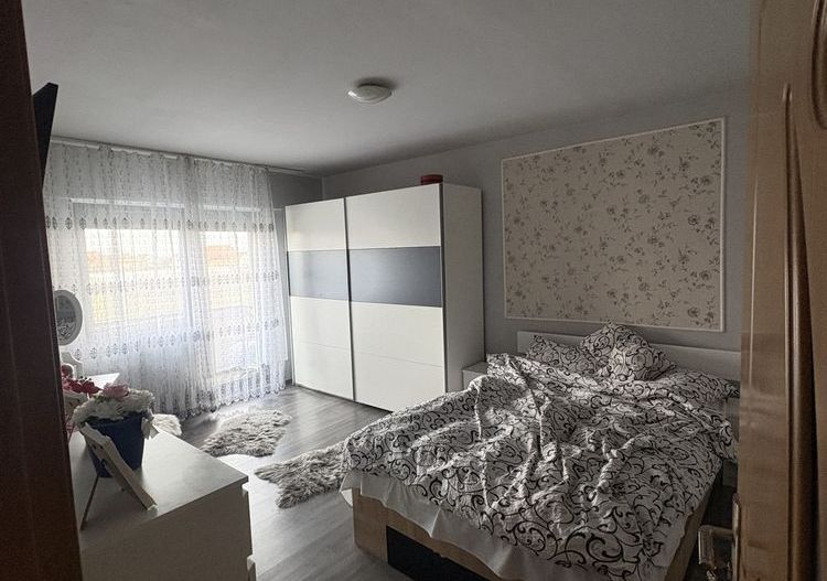 Apartament cu 2 camere - Poză 2