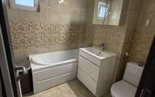Apartament 3 camere Piata Centrala et 2,renovat toatal - Poză 6