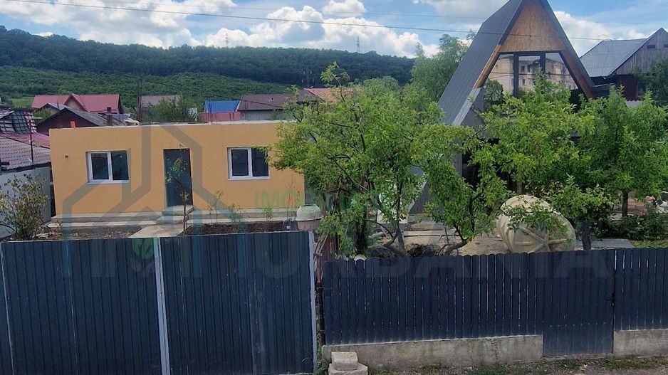 Casă în oraș la preț de garsonieră – 59.000 Euro, Iași, aproape de cartierul Alexandru cel Bun - Poză 4