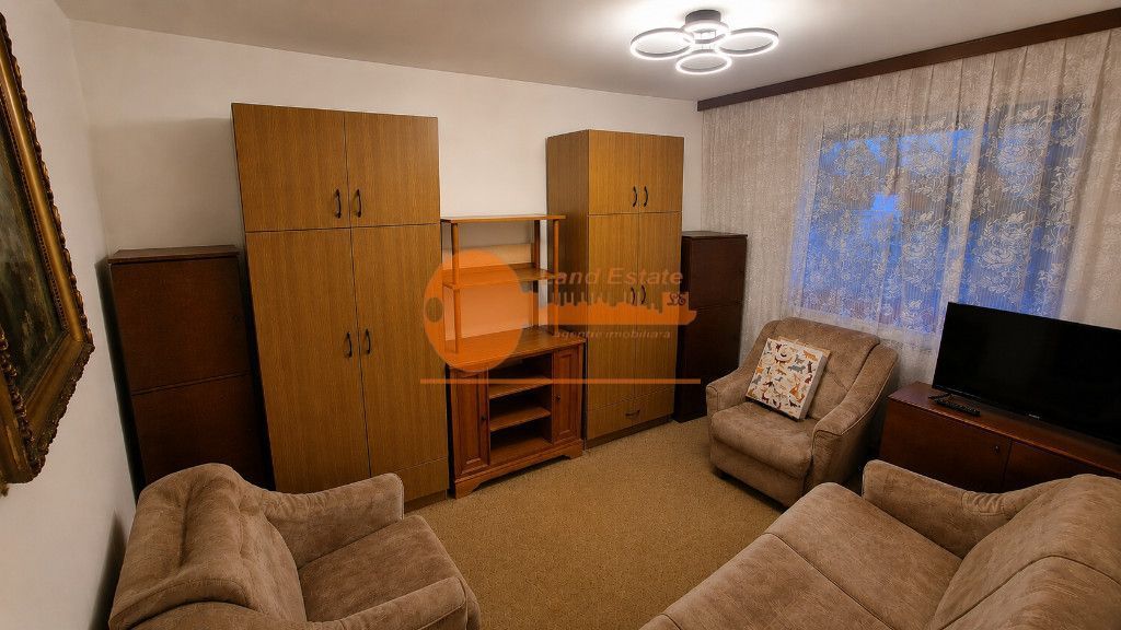 Apartament cu 4 camere in zona Gorjului - Poză 4