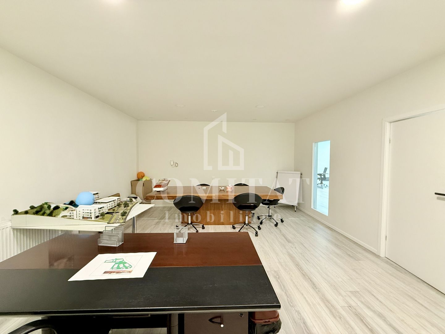 Spațiu comercial cu terasă ideal servicii cartier Borhanci - Poză 9