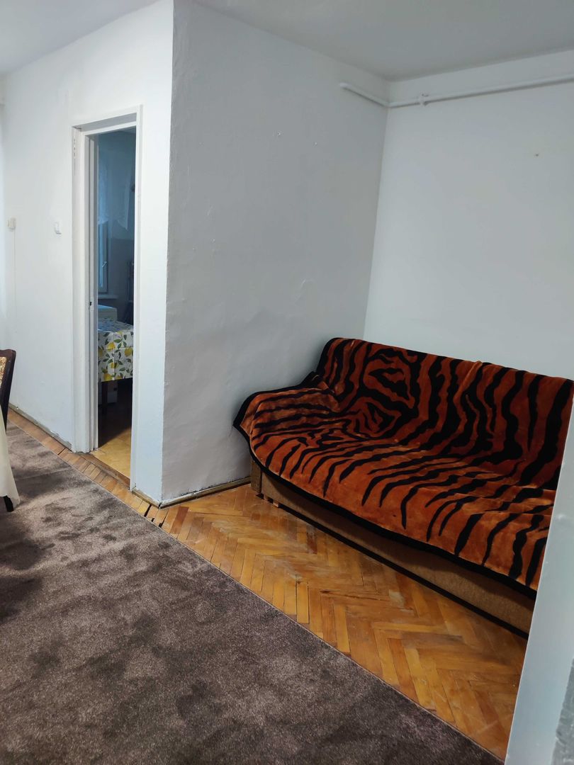 Apartament cu 1 camera de închiriat Zona Cetate Alba Iulia - Poză 4