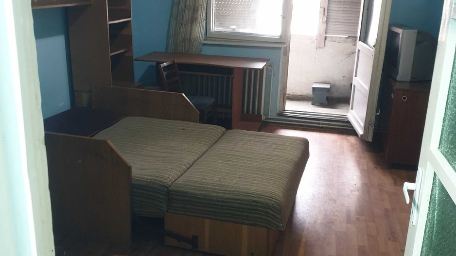 BRASADAS vinde ap cam etaj 6/8 Soarelui. - Poză 7