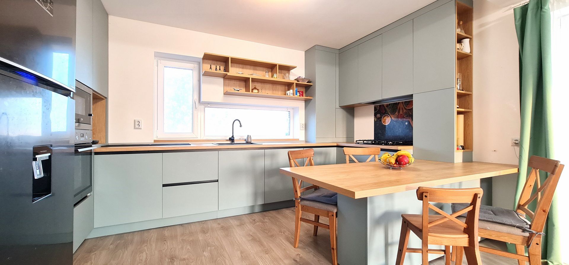 Casa individuala 4 camere mobilata utilata Cartier Izvor Tarlungeni - Poză 2