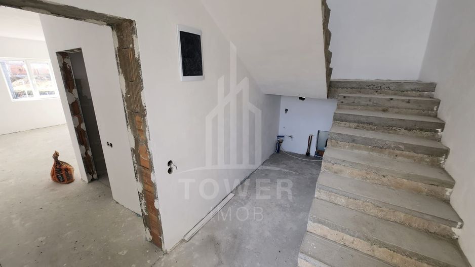 Casa cu 5 camere decomandate 2 bai 255 teren - Poză 8