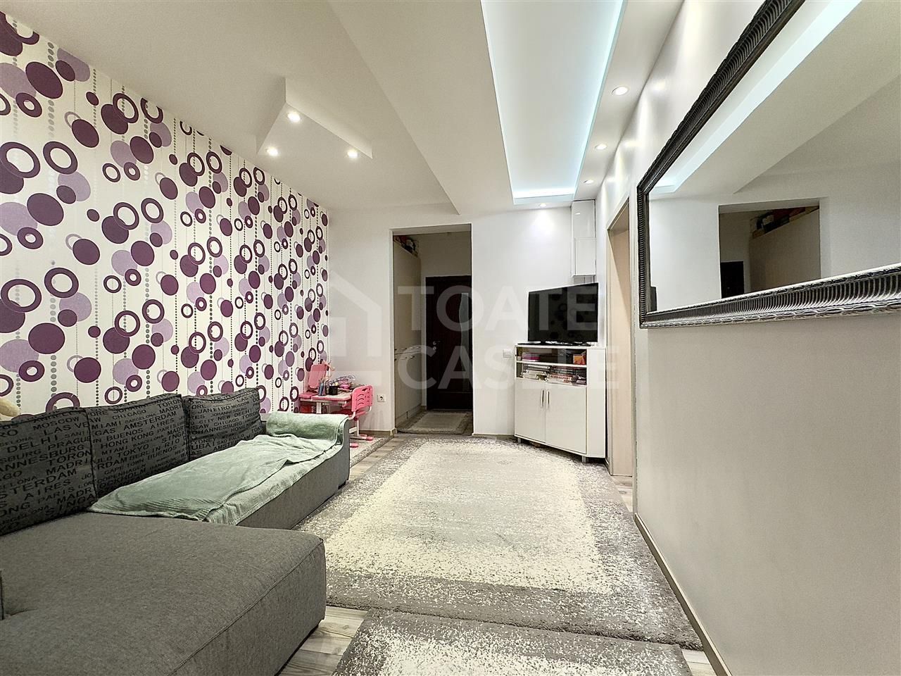 Apartament cu 3 camere de vanzare in zona Eroilor, Floresti - Poză 3