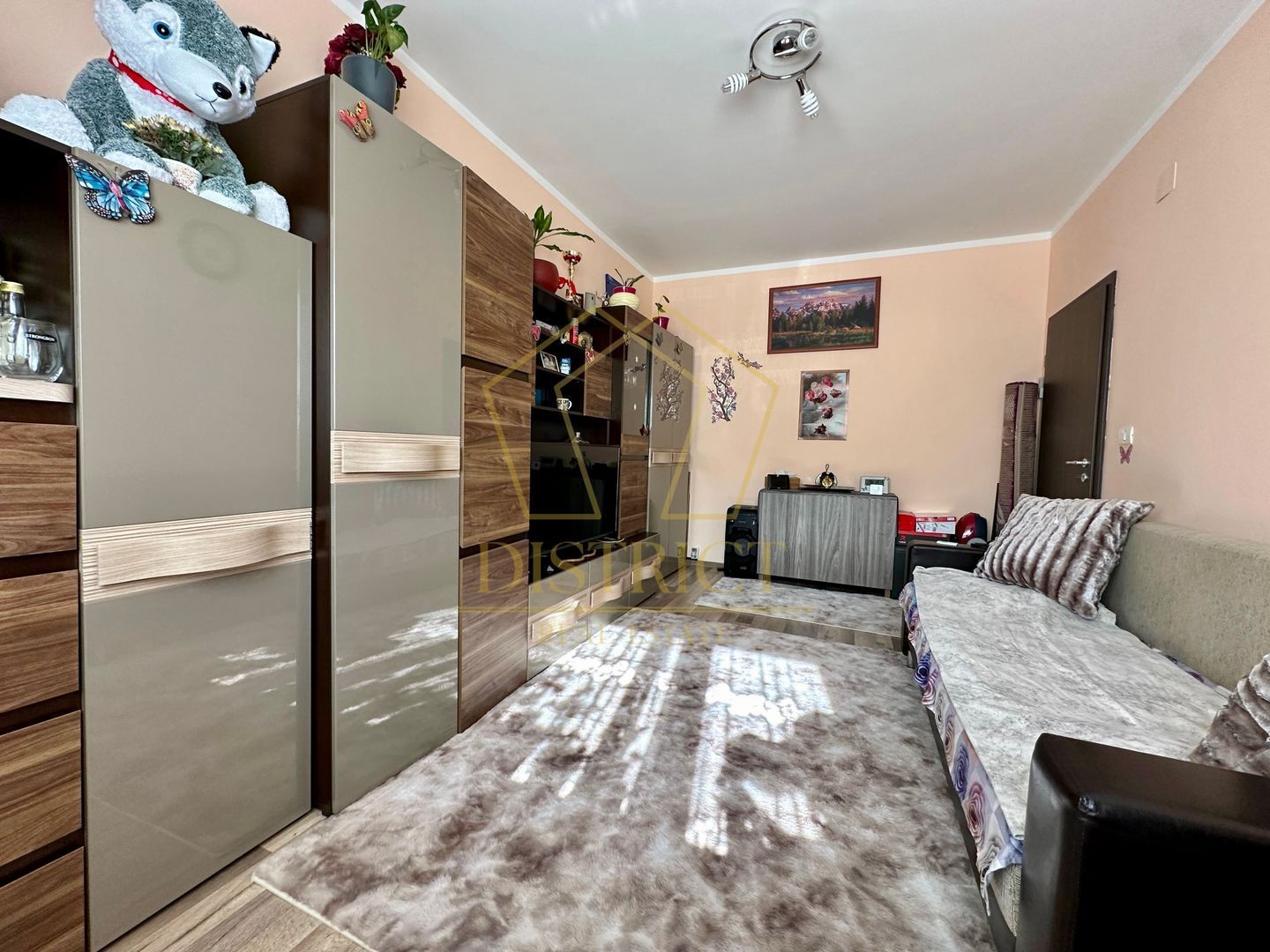Apartament cu 3 camere mobilat si utilat la parter in Giroc la asfalt. - Poză 3