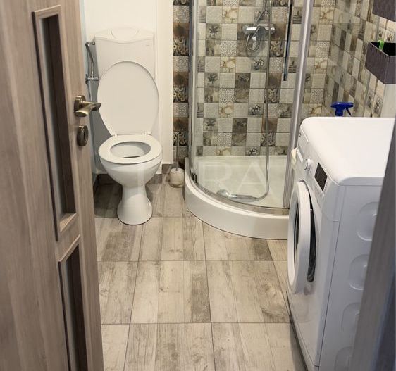 Apartament 2 camere, complet utilat, parcare privată – Între Lacuri - Poză 3