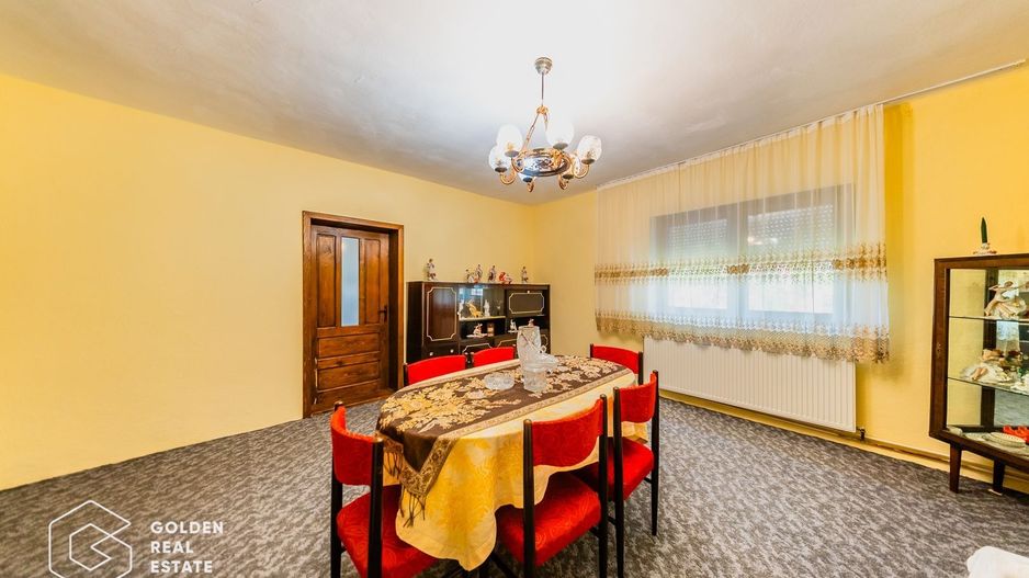 Casa din caramida, 3 camere. teren 1080, Bujac - Poză 3