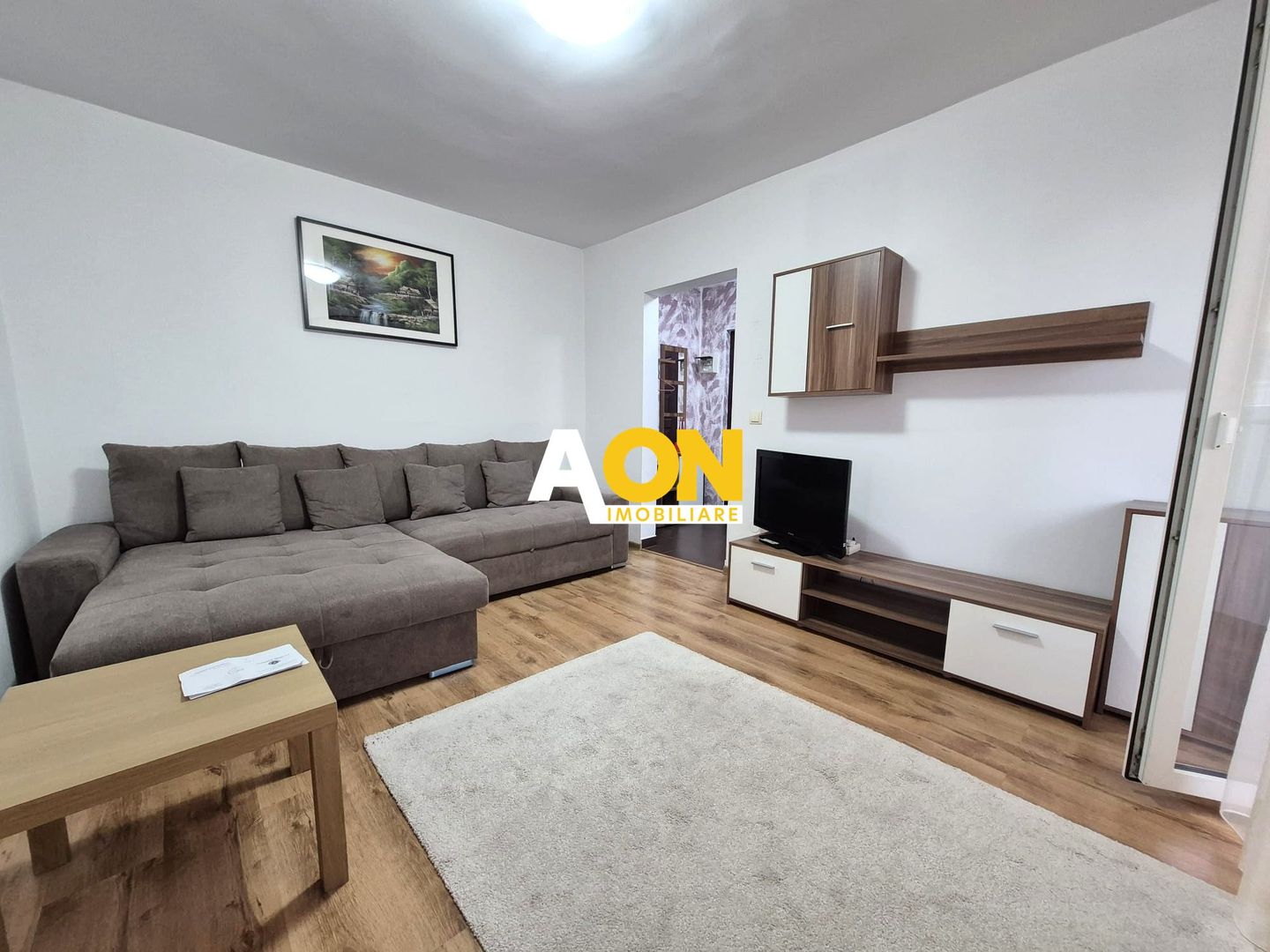 Apartament 3 Camere, Et.6, Semidecomandat, 42 mp, Zona Cetate - Poză 2