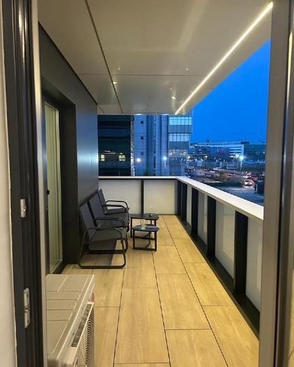 Apartament 3 camere Cortina North - Poză 2