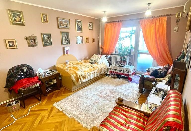 Etaj 2 Gara- Arcu Apartament 3 camere decomandat 2 bai - Poză 2