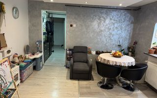 Apartament 2 camere zona Dambovita etaj 2 cu centrala - Poză 1