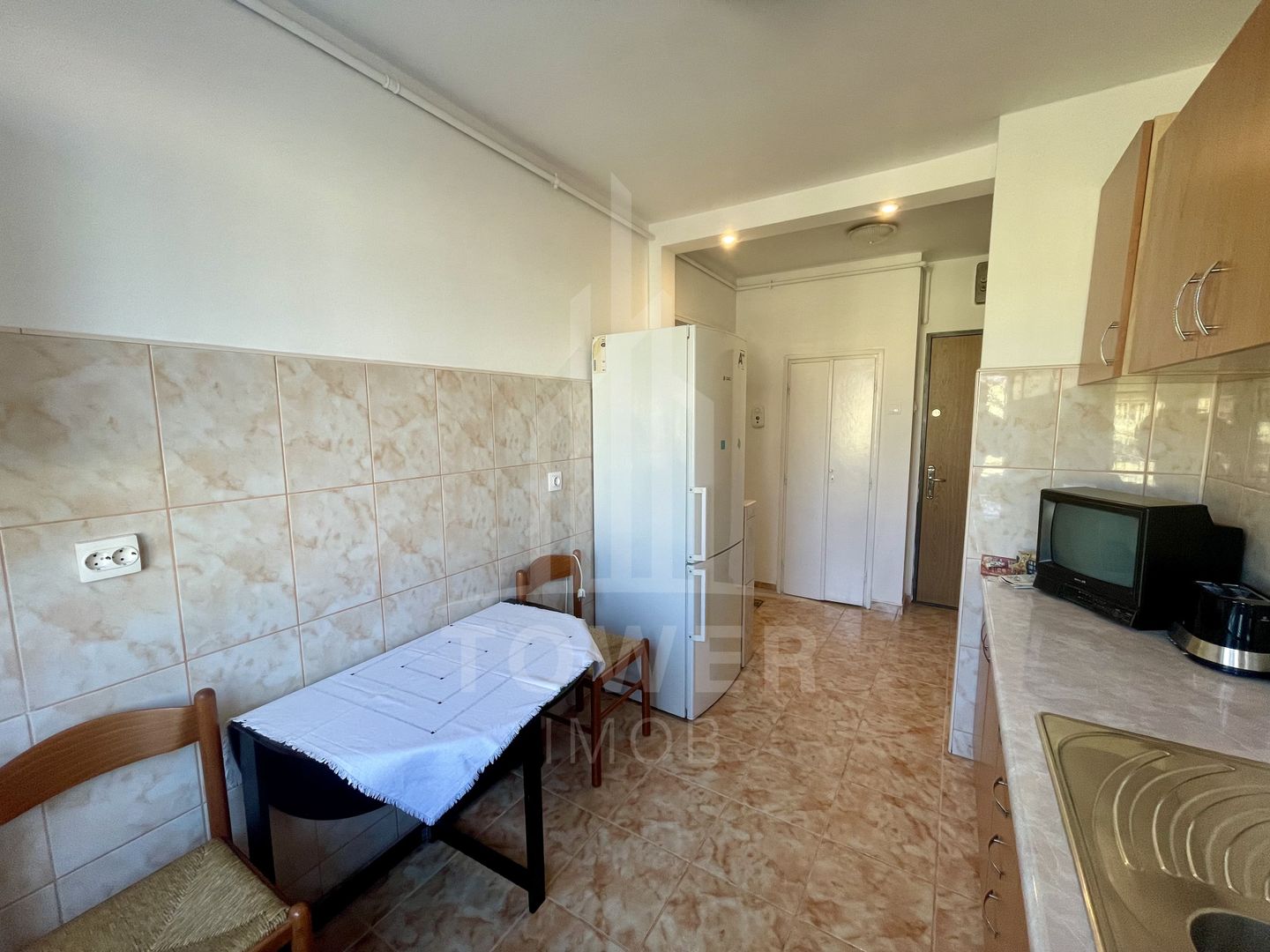 Apartament 2 Camere, Locație Excelentă - Poză 6