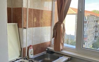 Aradului Vest, 2 camere, decomandat, CENTRALA GAZ, CLIMA - Poză 3