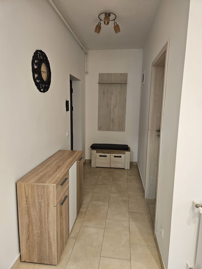 Apart 2 cam cu curte si loc de parcare - Poză 8