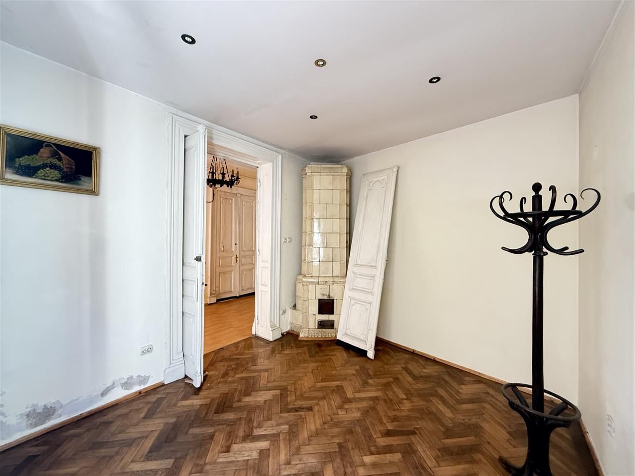 Vanzare casa individuala - Mosilor Parintele Galeriu Bucuresti - Poză 3