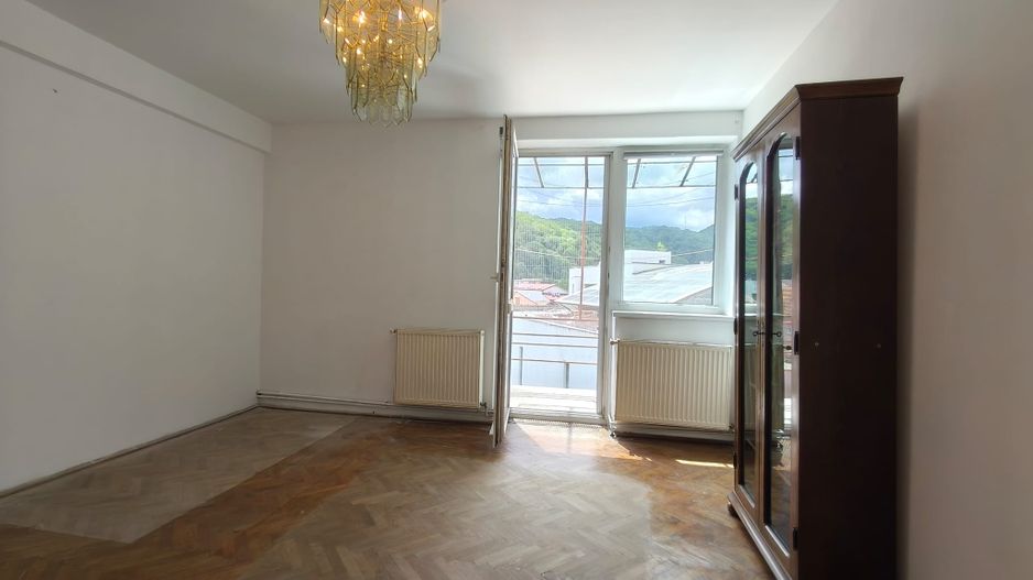 Comision 0%| 2 camere | Zona AFI | Oportunitate investiție | - Poză 6