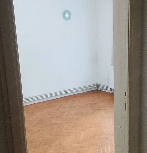 APARTAMENT NEMOBILAT SPATIOS METROU UNIVERSITATE - Poză 3