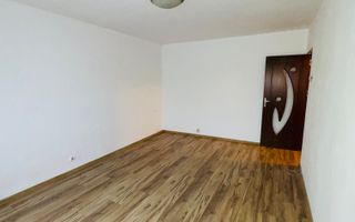 Apartament 2 camere, decomandat -1 MAI - Poză 3