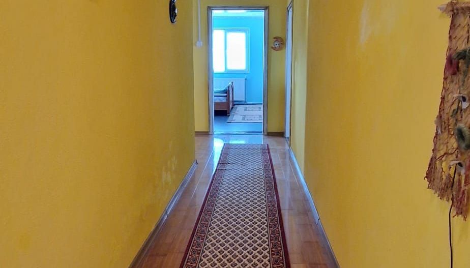 SE VINDE -proprietate cu posibilitati multiple în Fălticeni - Poză 10