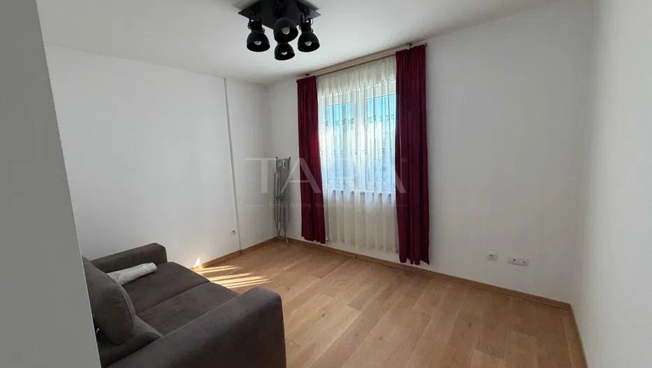 Apartament cu 3 camere de închiriat în Andrei Mureșanu - Poză 2