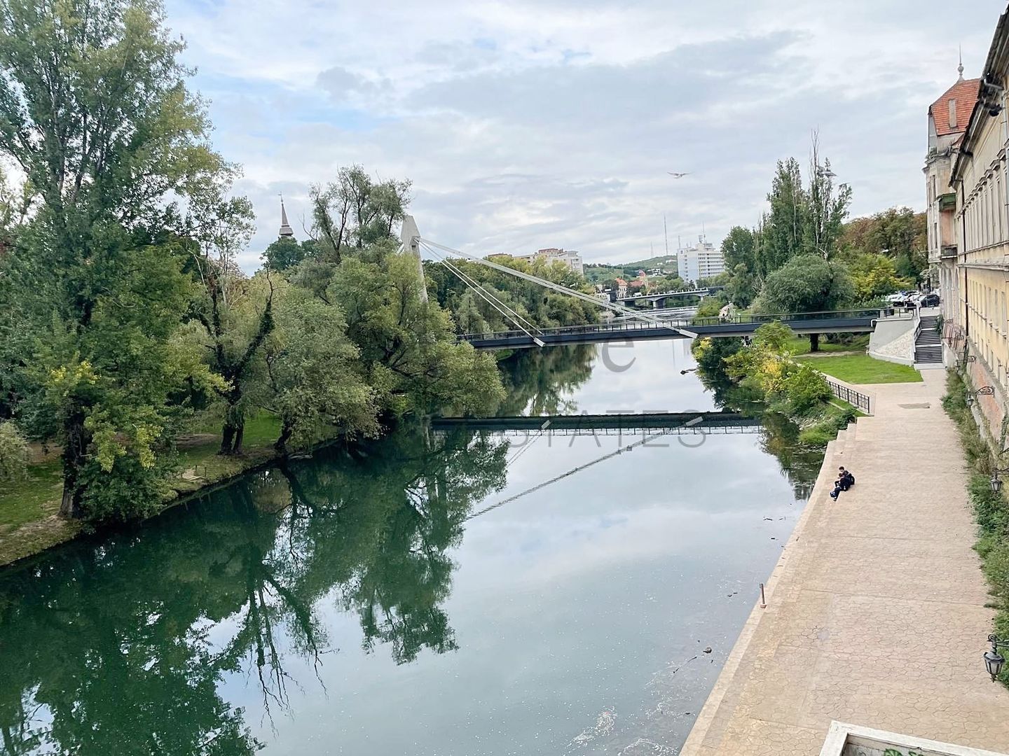 Apartament de închiriat cu 3 camere, Ultracentral in Oradea - Poză 5