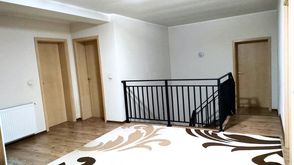 CASA SPATIOASA - Poză 9