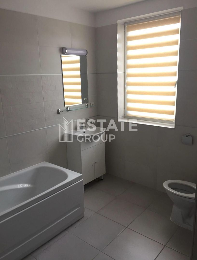 Casa cu 4 camere in Dumbravita - Poză 5