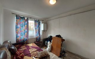 Garsoniera I Parter I Necesita Renovare I Terezian - Poză 2