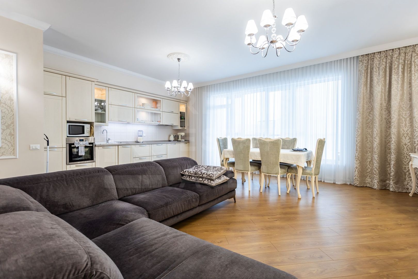 Vânzare apartament, 3 camere, Coliseum Palace - Poză 5