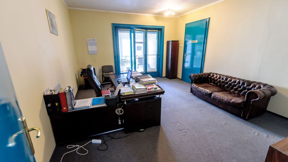 Apartament cu 4 camere, lângă Tribunalul Arad - Poză 9