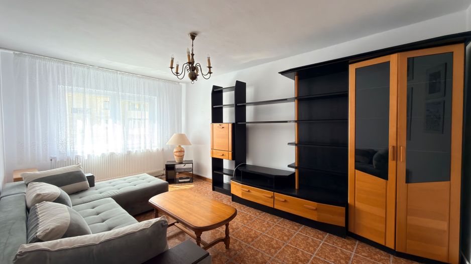 Apartament 3 camere etaj 3- Campulung-Zona Visoi! - Poză 1