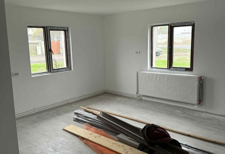 Casa de vanzare proprietate - Poză 8